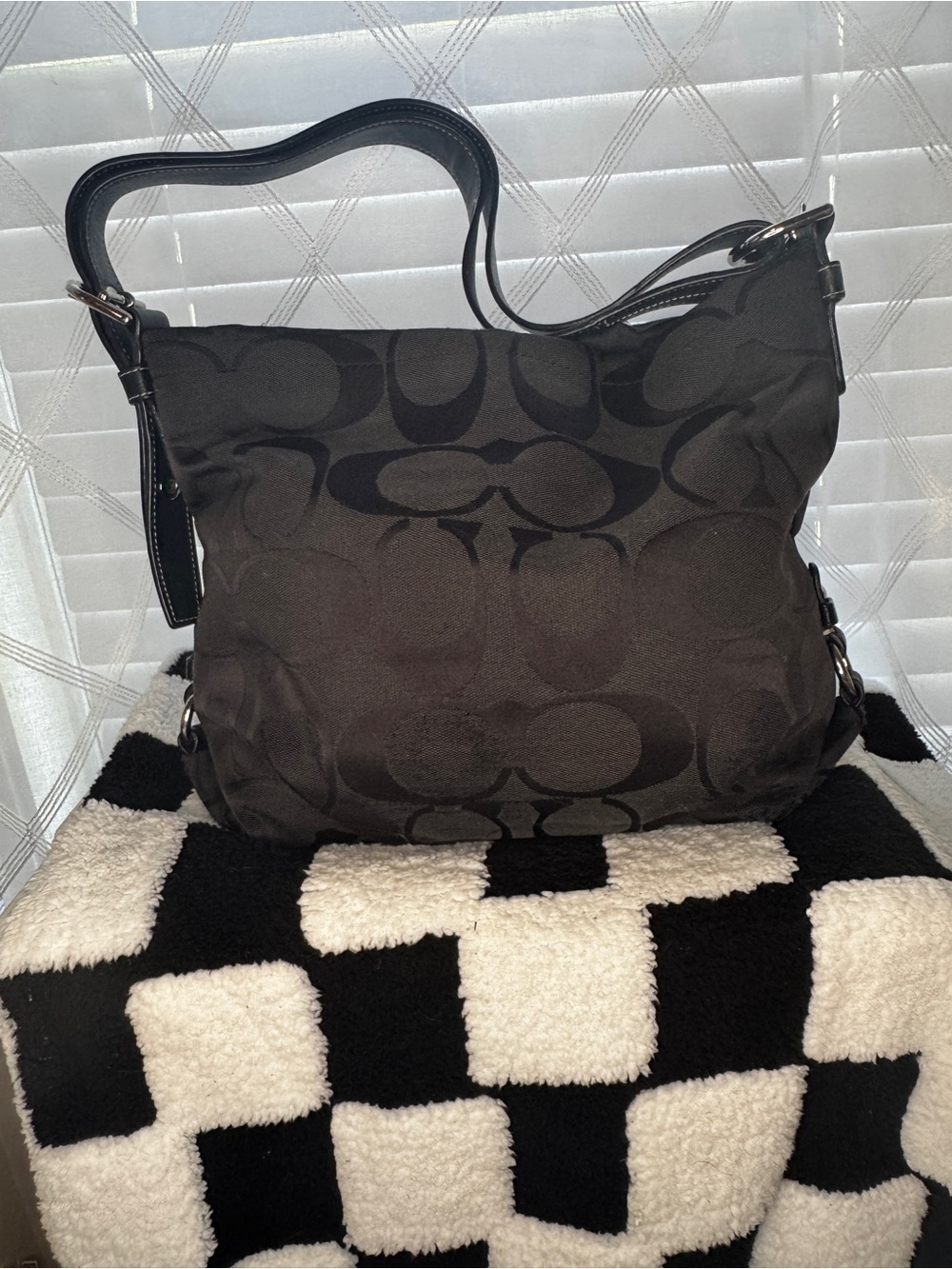 Coach Black Signature Soho Duffle Shoulder Bag Hobo F15067